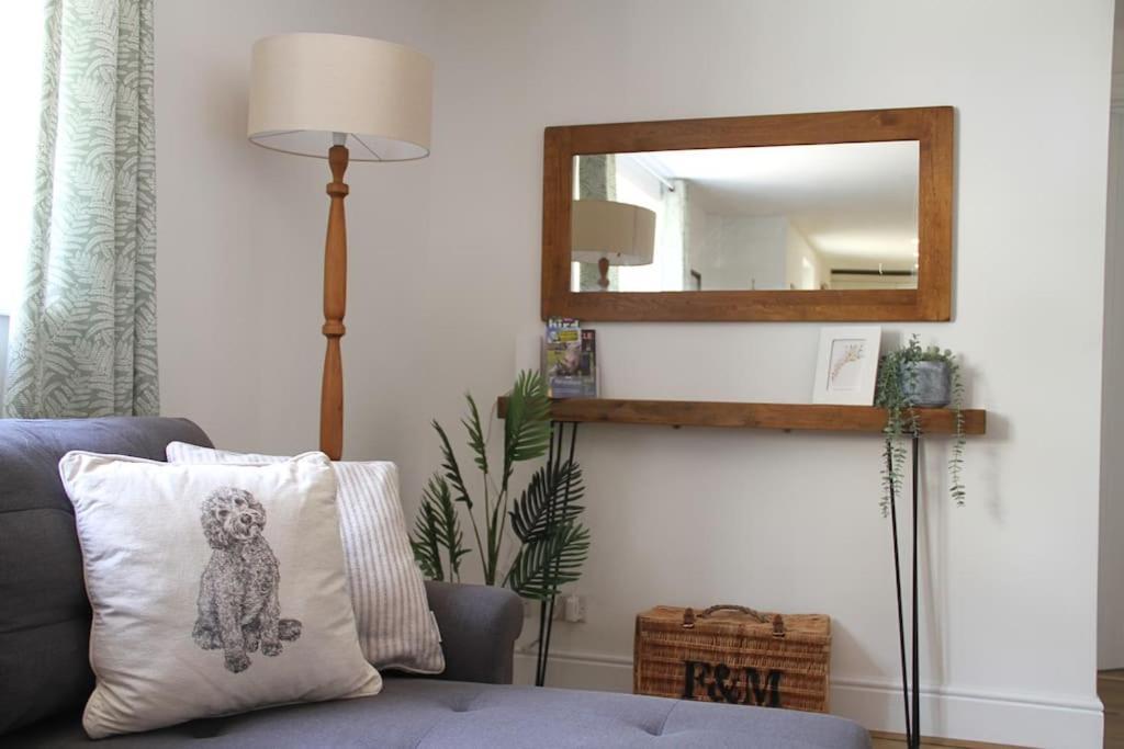 Owl Cottage - Cosy Cotswolds Stone Escape, Dog Friendly Wyck Rissington Exterior photo